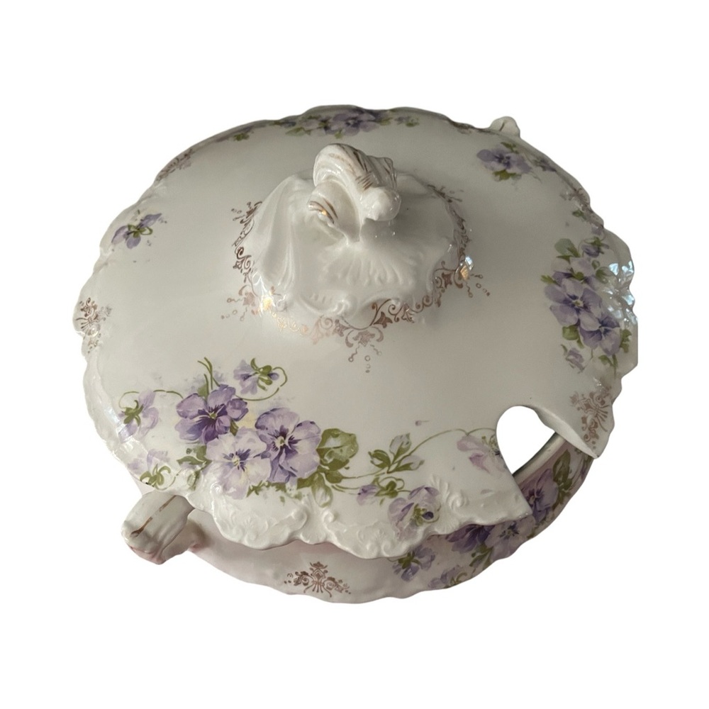 Vintage Homer Laughlin ‘Hudson’ Line Purple Pansy Soup Tureen with Lid